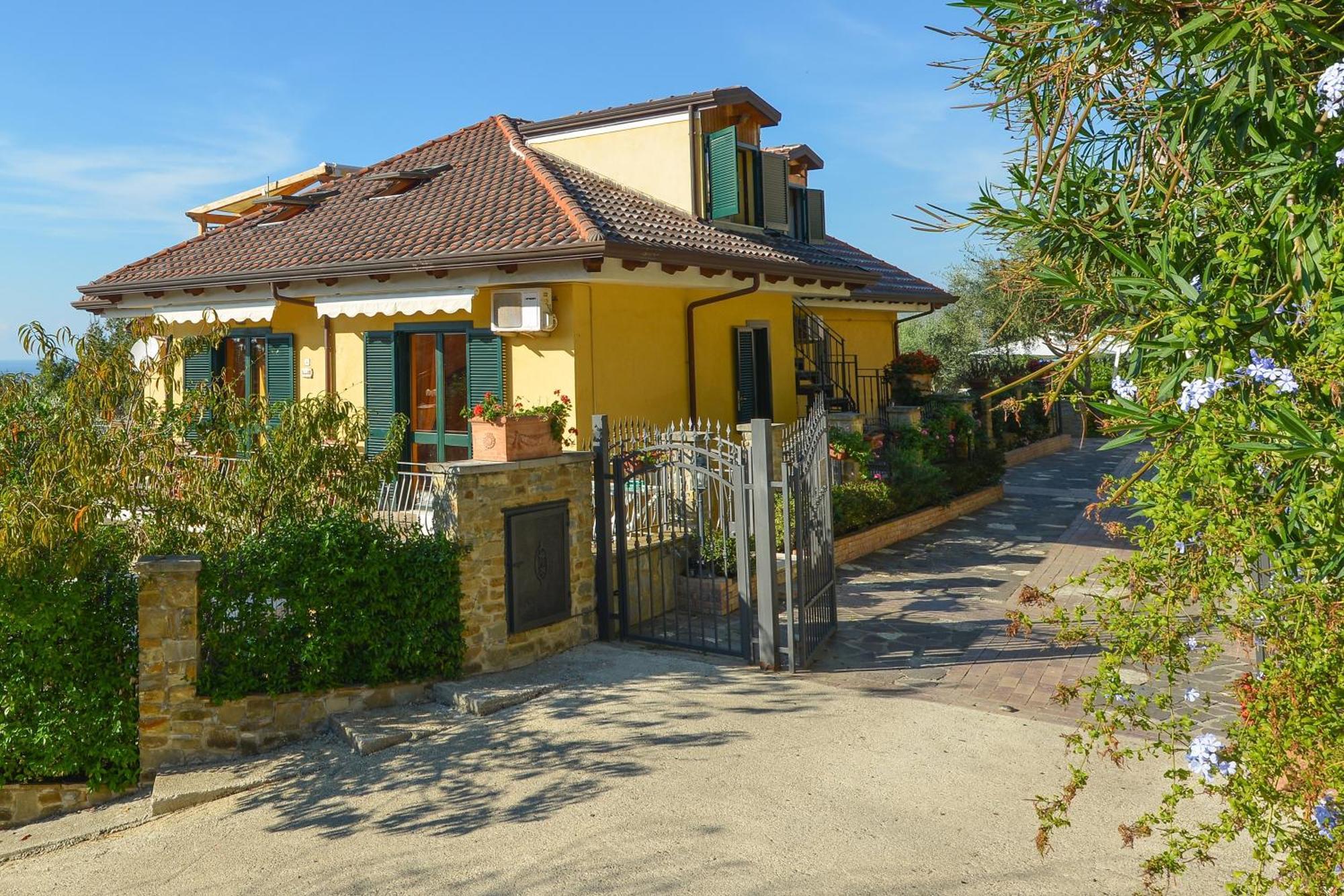 Elaia * Santa Maria di Castellabate